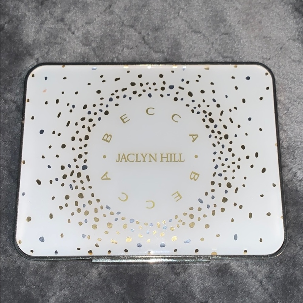 Becca x Jaclyn Hill Palette